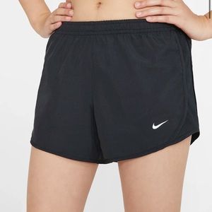 Nike girls running shorts NWT